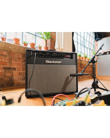 Amplificador Blackstar HT CLUB 40 MKII 6L6