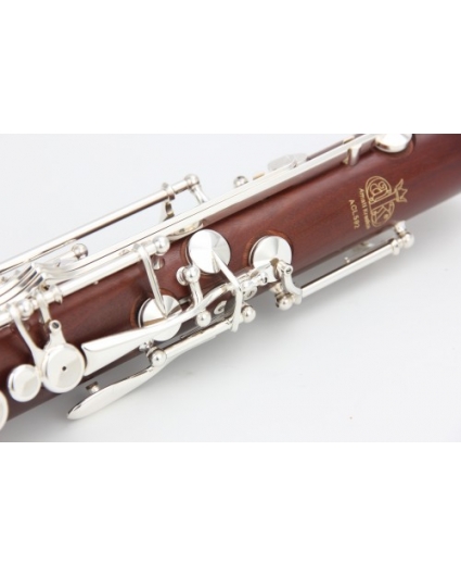Clarinete Bajo Amati ACL 592