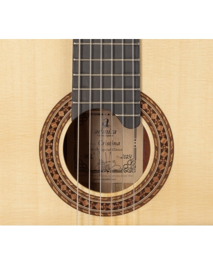 Guitarra Admira Cristina