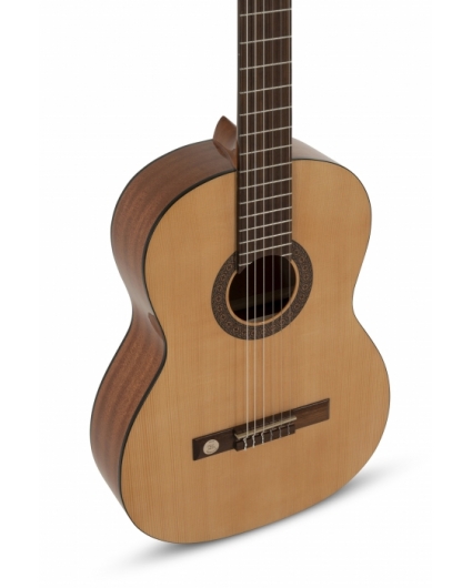 Guitarra Gewa Pro Arte GC130A