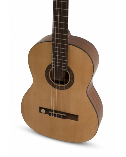 Guitarra Gewa Pro Arte GC130A