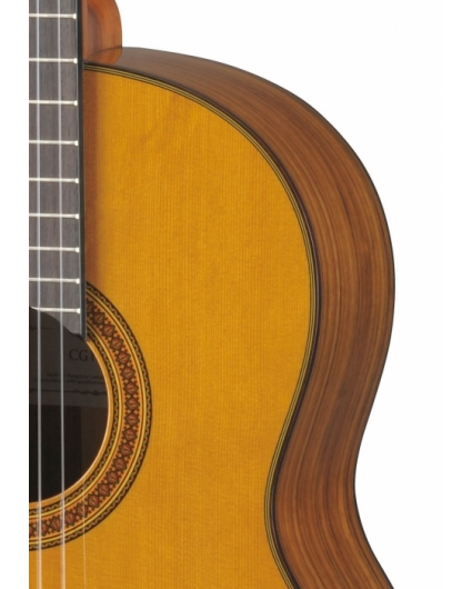 Guitarra Yamaha CG 162C