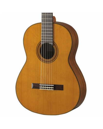 Guitarra Yamaha CG 162C