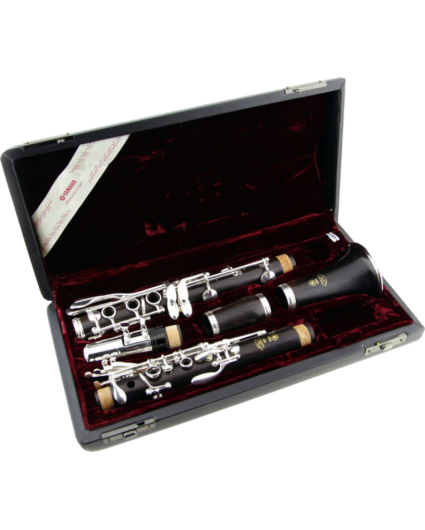 Clarinete Yamaha YCL-650 II